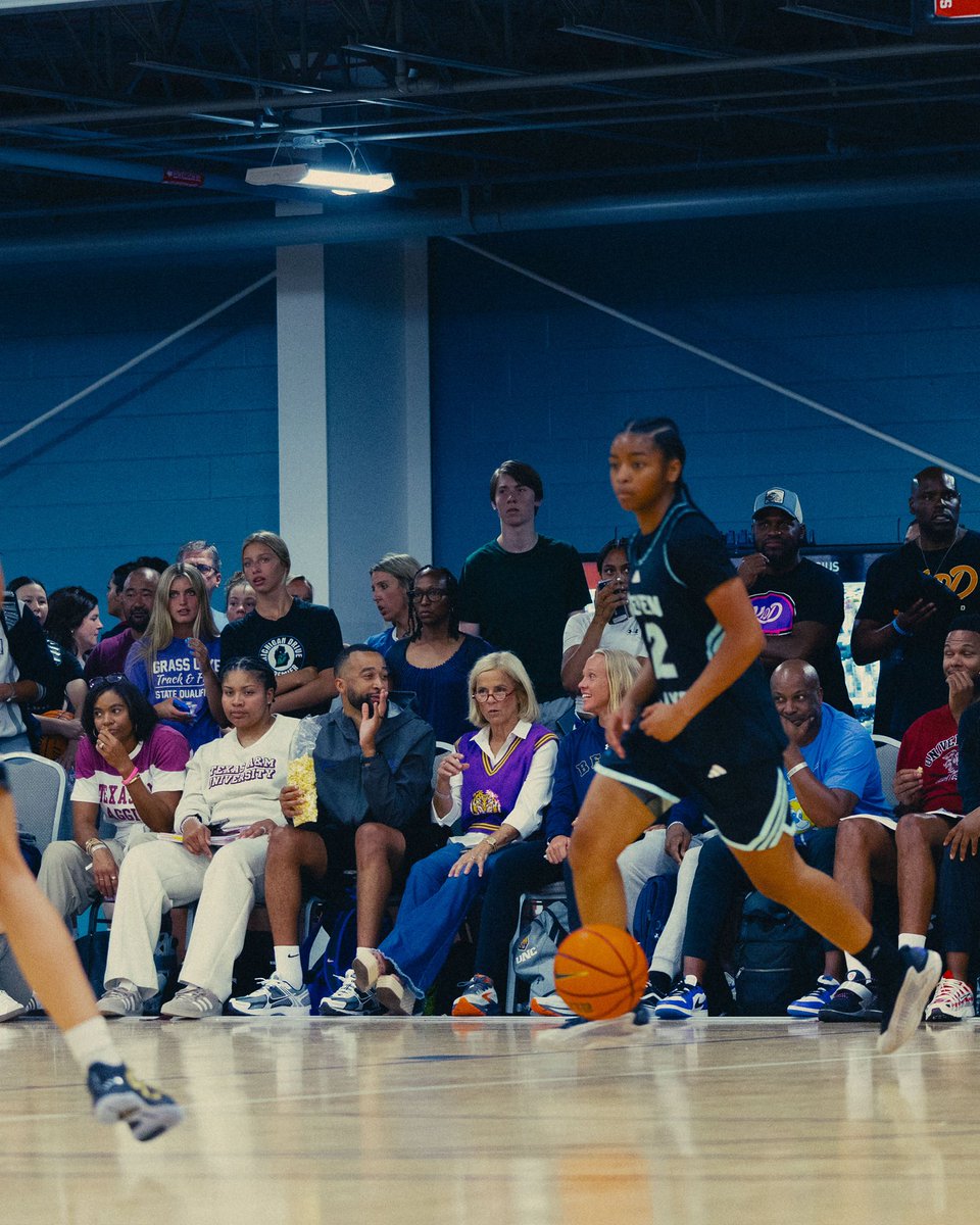 The College Coaches turnout at Select Super Showcase was incredible 🫂

Now we turn to S40 Session Two and Midwest Summer Classic 🚀