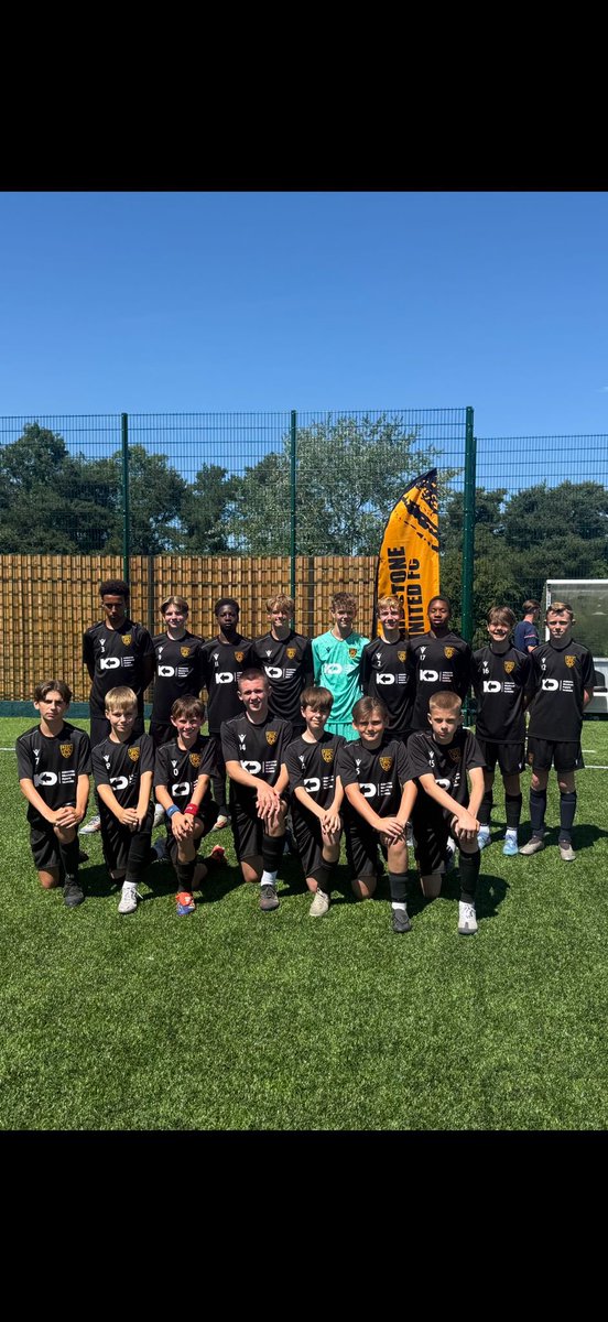 mufccommunity's tweet image. Our @maidstoneunited youth boys looking smart in their new kits for the fixtures vs Aldershot Town earlier today @kdgroup_  ⚽️