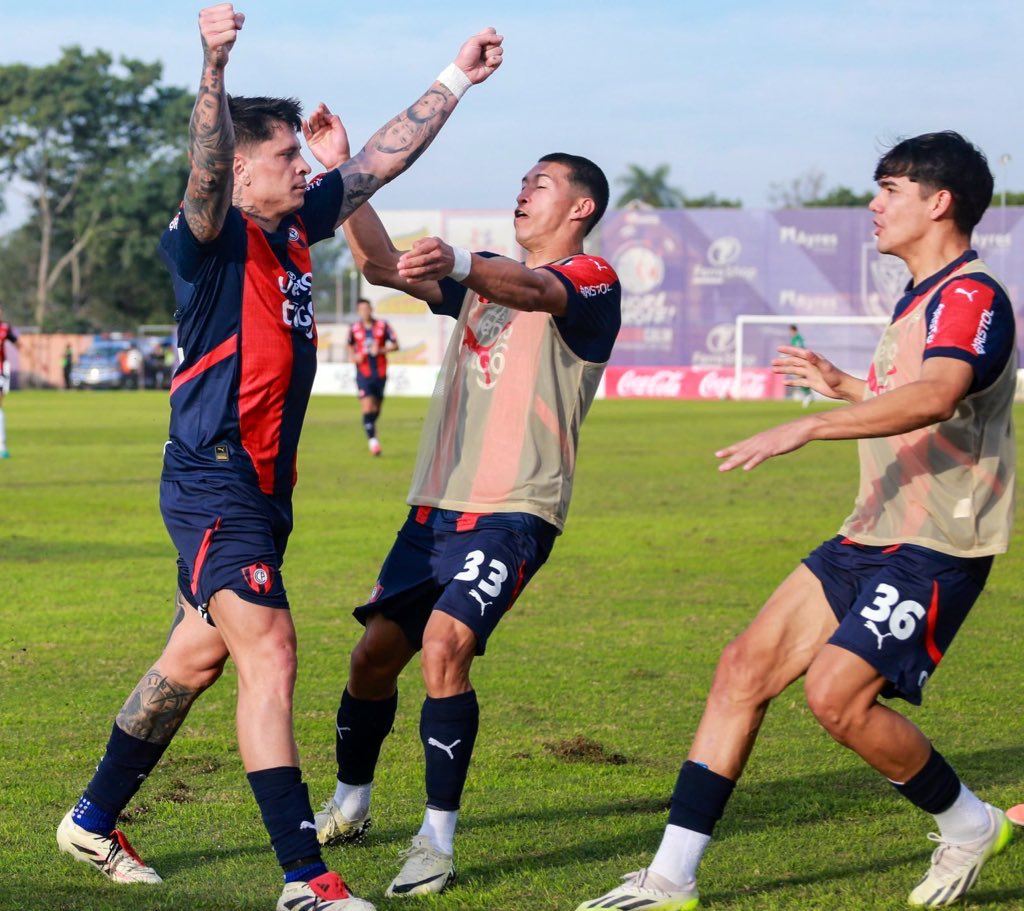SantiRavidlasPy's tweet photo. 🙋🏻‍♂️ #DatosQueANadie: El GOL de #Iturbe fue el 21º del #Clausura2025: 

👉🏻 8º de zurda.
👉🏻 10º en ST
👉🏻 6º de un jugador con dorsal Nº 11
👉🏻 5º con botín blanco.
👉🏻 3º gol de alguien de 32 años (Los 3 suyos)
👉🏻 4º de un nacido en junio.
👉🏻 17º gol de un titular.
👉🏻 Fue el 65º remate al arco en el torneo.
👉🏻 4º de uno que mide 1.69m.
👉🏻 3º de uno con 62Kg. (Los 3 suyos)
👉🏻 6º con 26ºC 
👉🏻 1º con viento Este.
👉🏻 9º con viento a 7 KM/h.
👉🏻 1º con humedad de 46%.
👉🏻 9º gol con sol ☀️ 
👉🏻 1º en el minuto 56.
👉🏻 6º gol de un día sábado.
👉🏻 2º tanto en el estadio Ameliano Villeta.
👉🏻 21º gol de un paraguayo. 

⚽️🇵🇾 #FútbolParaguayo #Luqueño