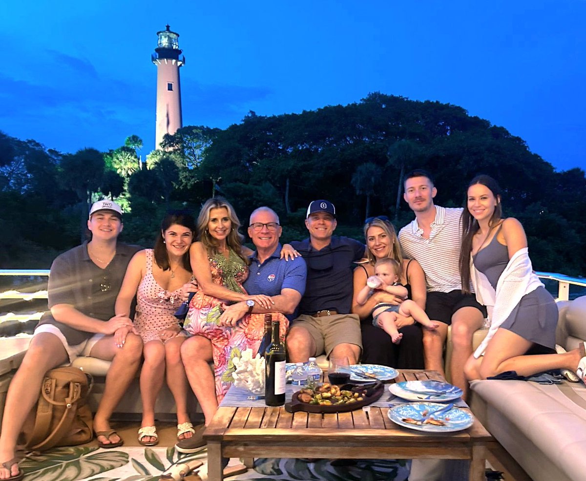 Hal Lewis tweet media