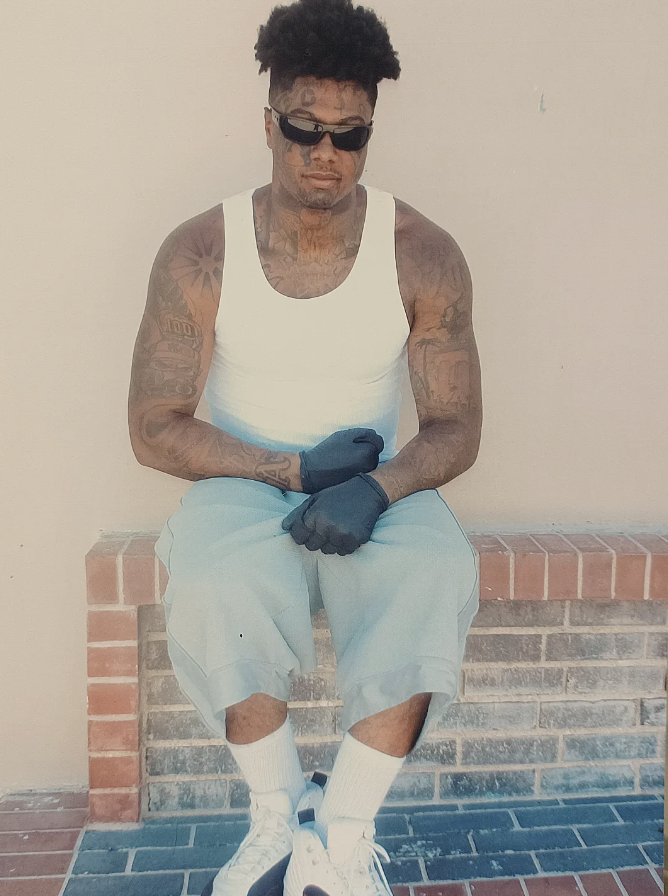 BlackInkChi's tweet photo. Blueface Post Recent Pen Pics! #freeblue https://t.co/T4YESCl72h