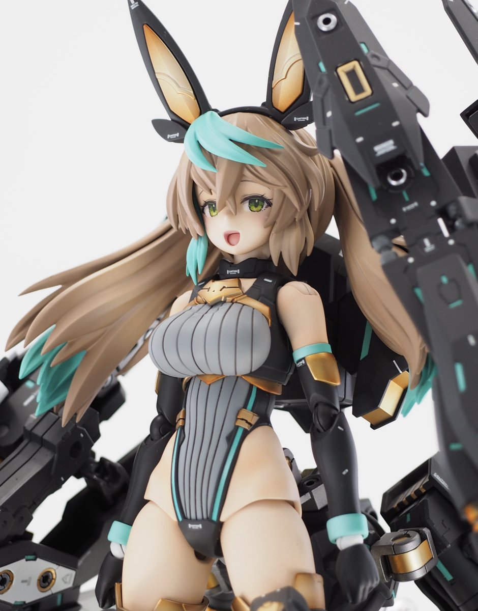 oyasan1224's tweet photo. わーい！！セスティエちゃん完成！！🙌
バカデカ武装をハンズフリーで保持できたのが嬉しいッ！！もう動かしたくないのでこれで終わりッ！！ https://t.co/eXIIOnbVKe