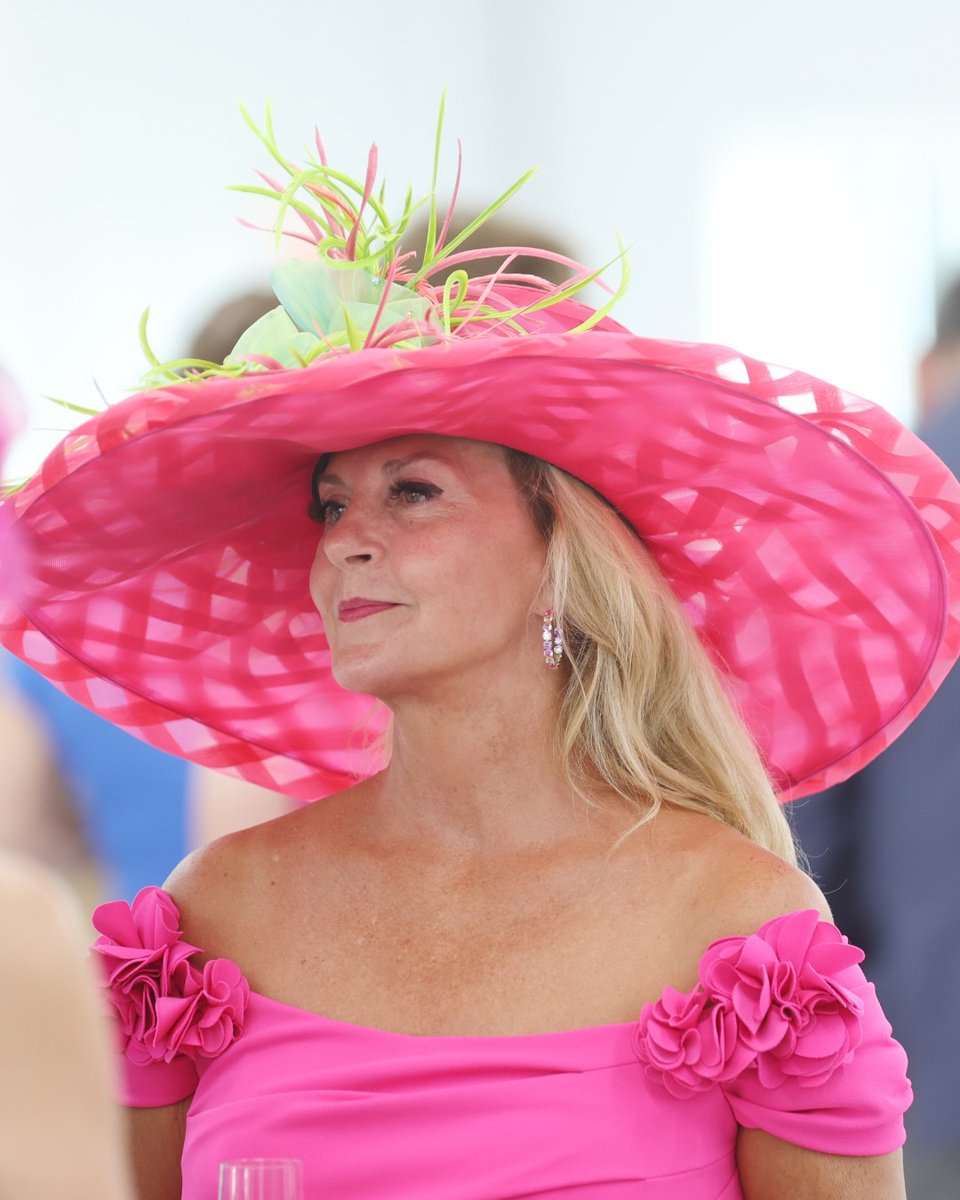 Hats off to style! Polo on the Green is your front-row seat to the biggest and boldest looks in Des Moines. ❤️ 🎩 🐎 

Each year, our signature event showcases the most fabulous derby hats in the metro - and we can’t wait to celebrate them!
