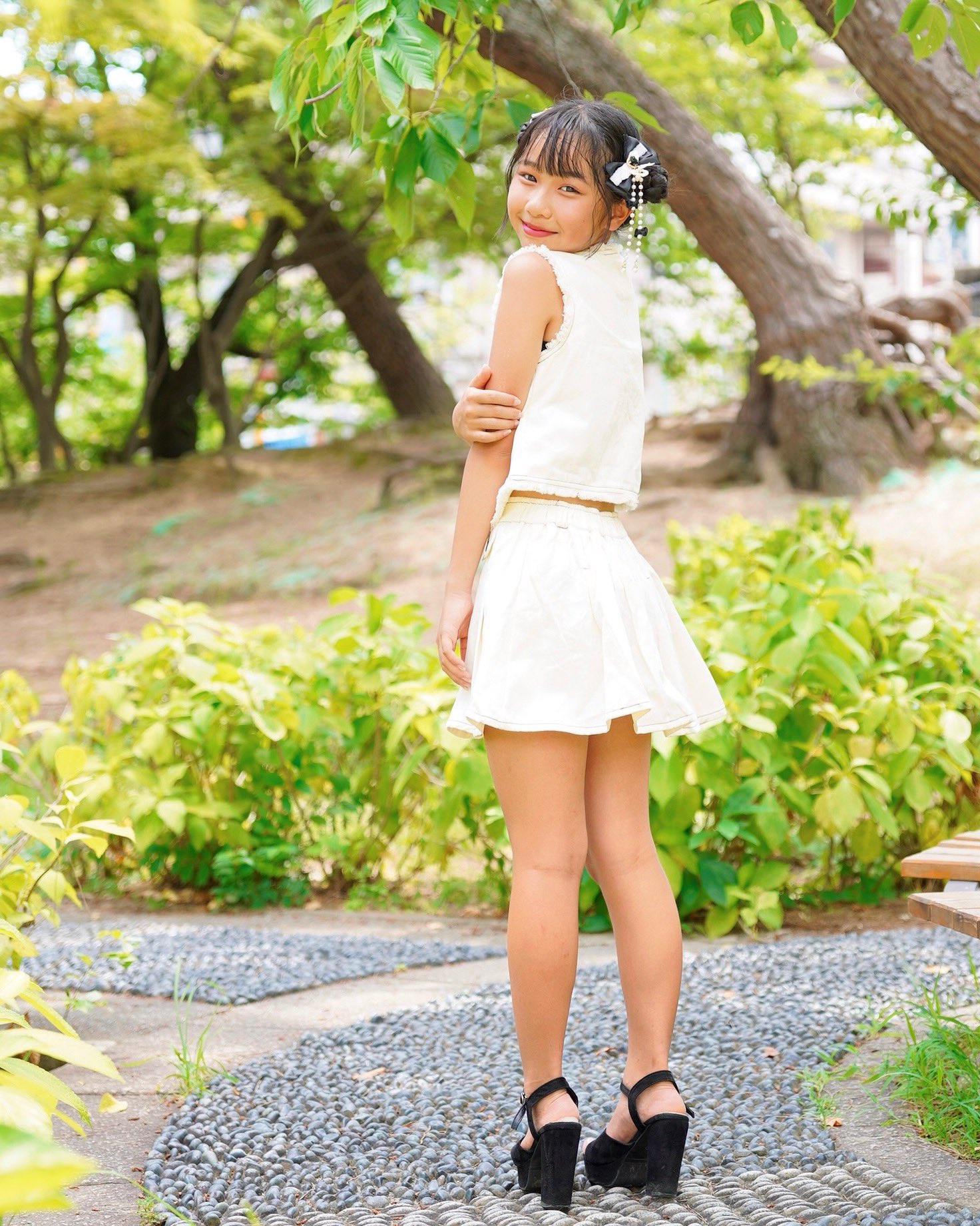 ♡エンジェル♡ページ Angel R/エンジェルアール】ワンカラー セクシー ネックビジュー