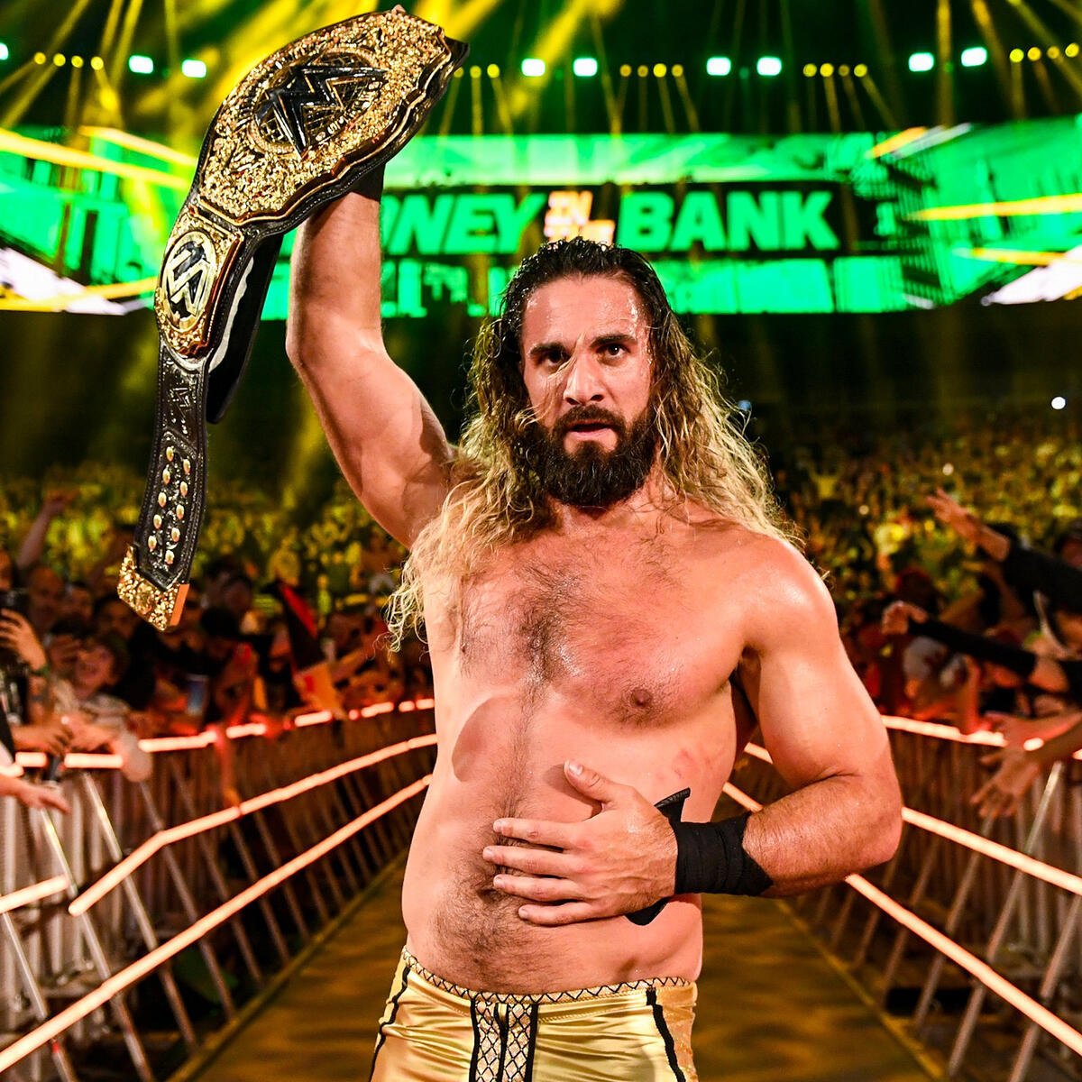 BWAMatt's tweet photo. No lie, that shit just took the wind out of me. It sucks seeing all of these injuries recently; it's getting tiring. 

Seth Rollins has been busting his ass for this company, through back injuries and all. One of the hardest-working talents. Hoping for the best. 😥 https://t.co/lLea3OFwPa