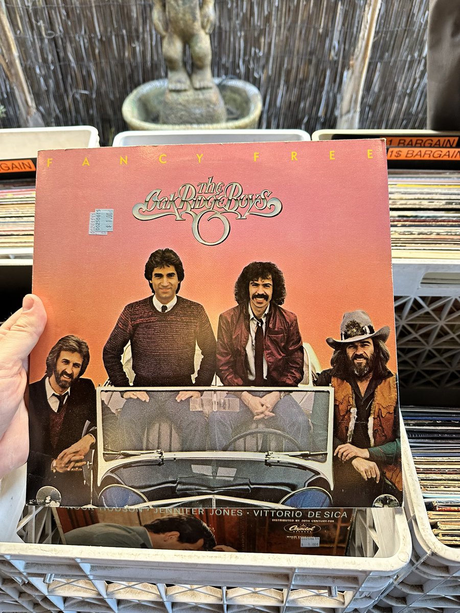 GravyHoltkamp's tweet photo. @bigunclepooh @HawsP @49erCoug @okeIIeykm You guys. $1 in a used bin in San Diego. What a steal. https://t.co/9H3XJaKSD6