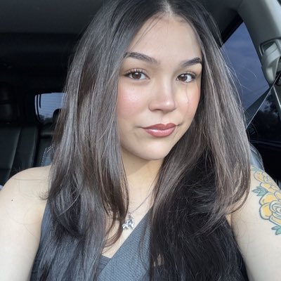 _serinarose's tweet photo. #NewProfilePic https://t.co/SsPhZ6Rq8q