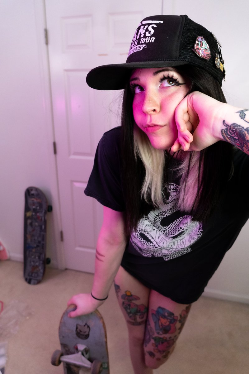 HarleyHardt's tweet photo. She was a skater boy, who said se ya later boy https://t.co/KBFxpLiZZ7