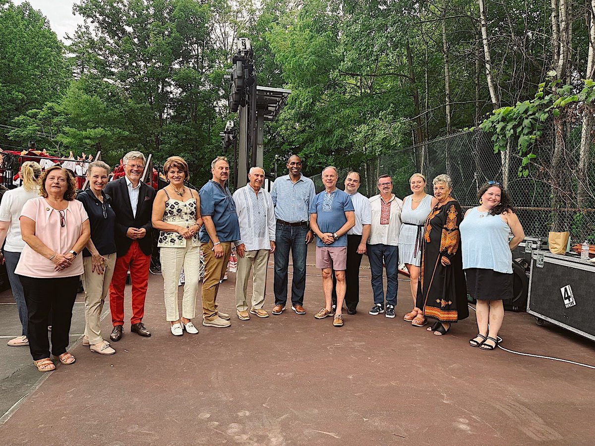DelgadoforNY's tweet image. Proud to join the Ukrainian-American community at the Soyuzivka Summer Festival in Ulster County. This is a truly special place with a long and proud history. As Ukraine continues its fight for freedom, today serves as a powerful expression of heritage, hope, and unwavering…
