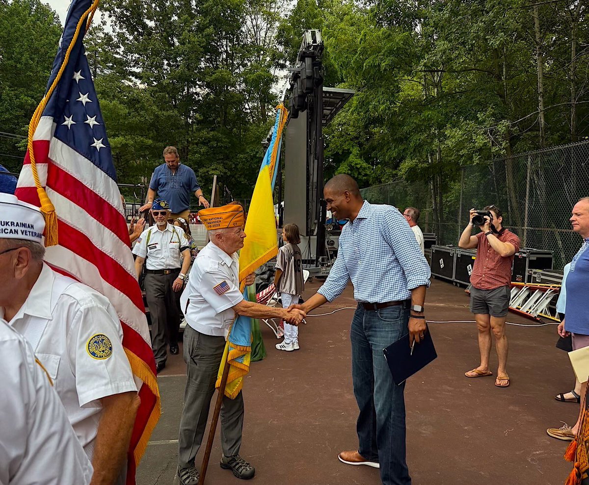 DelgadoforNY's tweet image. Proud to join the Ukrainian-American community at the Soyuzivka Summer Festival in Ulster County. This is a truly special place with a long and proud history. As Ukraine continues its fight for freedom, today serves as a powerful expression of heritage, hope, and unwavering…