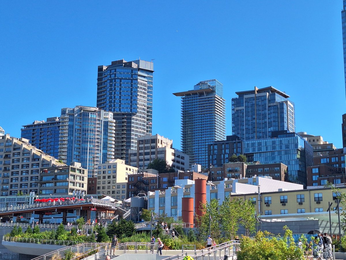JAlexanderPrin1's tweet image. Went for a walk before filling my brain then filled my belly to match.