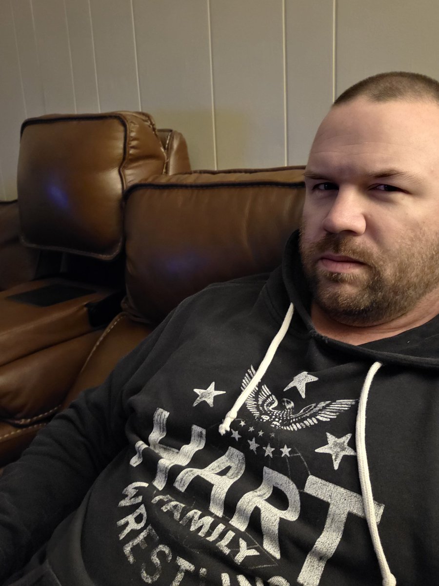 tburus's tweet photo. Watching Bill @Goldberg wrestle while wearing my Bret Hart hoodie. #neverforget #SNME @rootsoffight https://t.co/aQPA4d0oTz