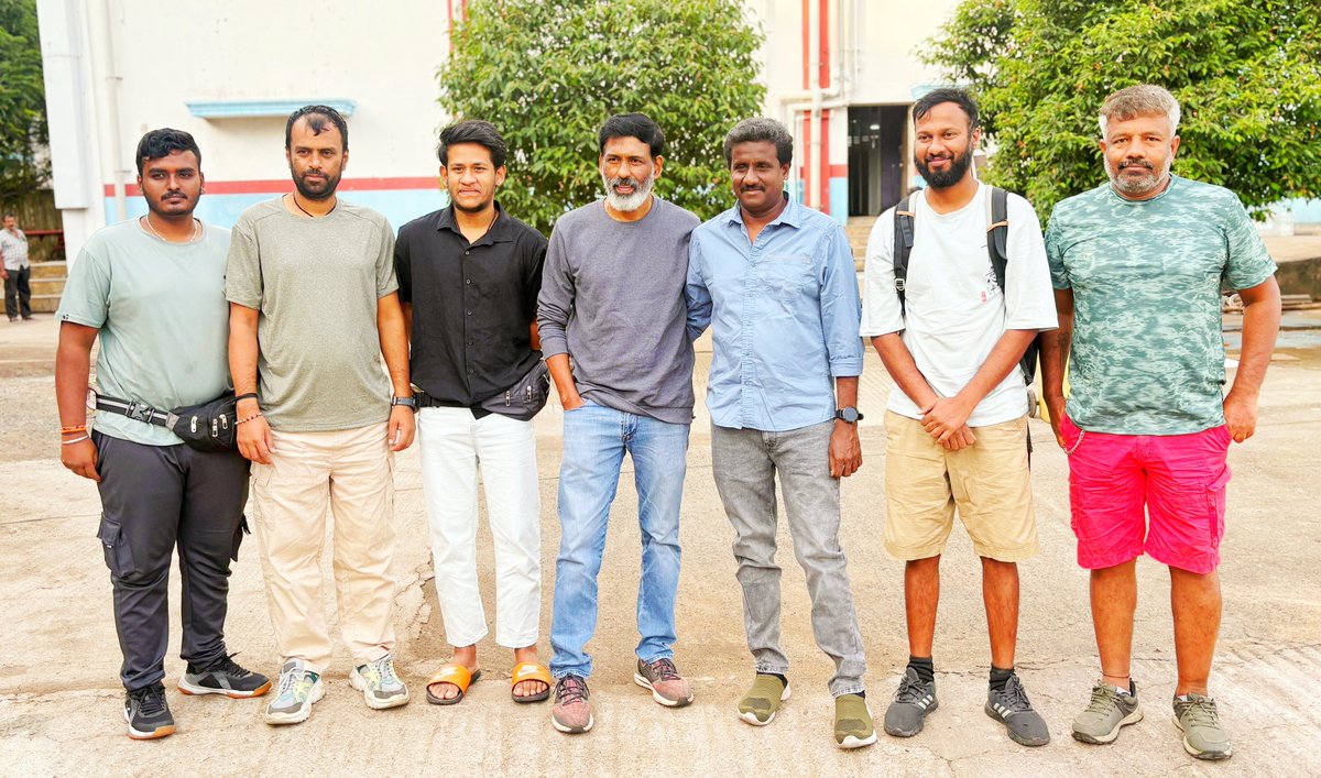 michael arun (@michaelarun_m) on Twitter photo #Kichcha47
#K47
#WorkMode
#Director <a href="/VKartikeyaa/">VIJAY Kartikeyaa</a> with #Cinematographer & #Team
#KichchaSudeepa #TGThyagarajan #VijayKartikeyaa #SekarChandra #Ajaneeshloknath #ShivakumarJ #GaneshBaabu #MTSriram #Kichcha47
#K47
#WorkMode
#Director <a href="/VKartikeyaa/">VIJAY Kartikeyaa</a> with #Cinematographer & #Team
#KichchaSudeepa #TGThyagarajan #VijayKartikeyaa #SekarChandra #Ajaneeshloknath #ShivakumarJ #GaneshBaabu #MTSriram