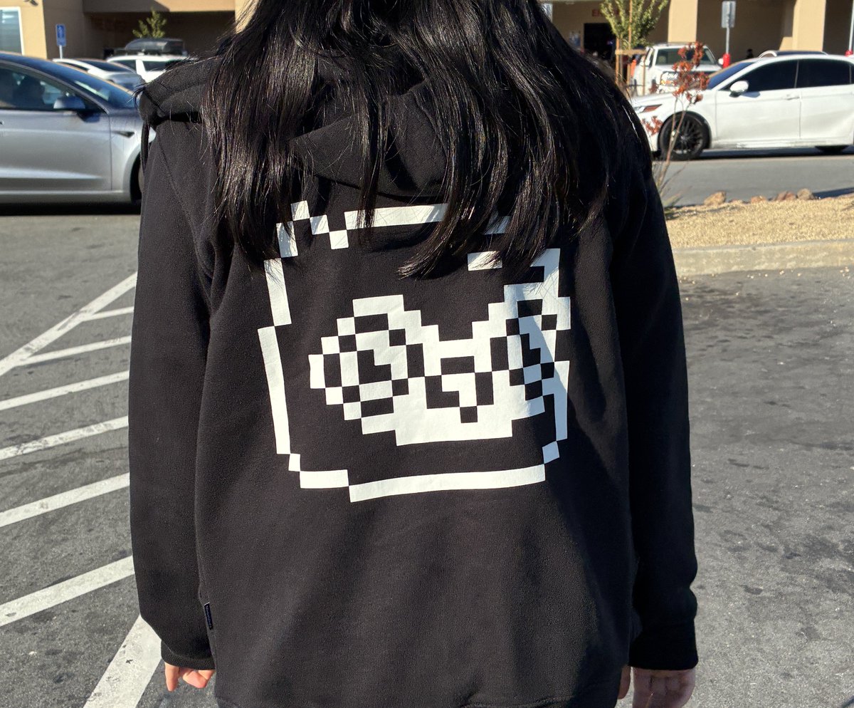 In case you missed it…

<a href="/spencer/">Spencer</a> mentioned he wants to redo the @Moonbirds logo.

Goodbye, obscure pixel birb 🦉