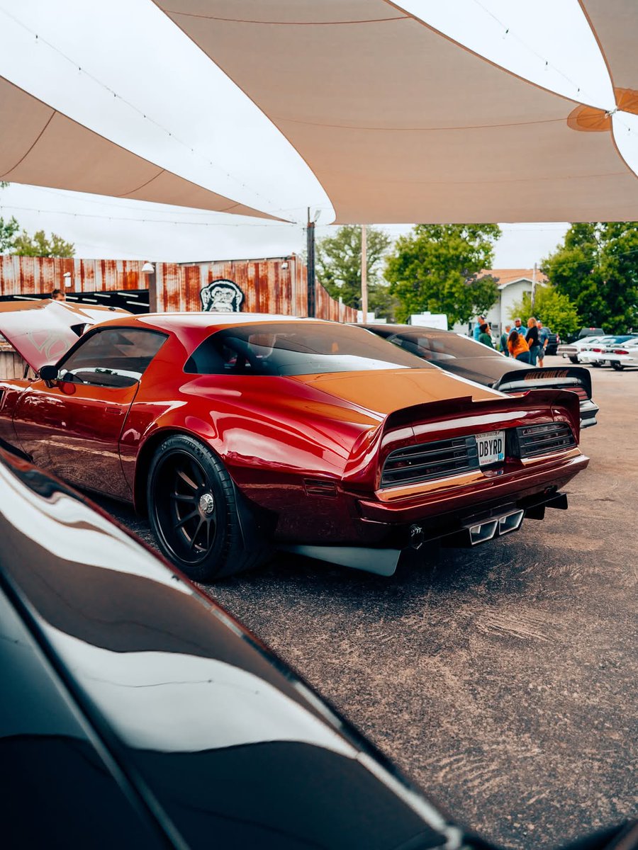 mechincFigure's tweet image. Didn’t even have to hear it to know it was a monster 🤤 This Trans Am look might be familiar, but it’s got a whole new attitude🔥
What do you think of it? 🔥or 👎? Let us know in the comments
GYSOT 🔗 GasMonkeyGarage.com