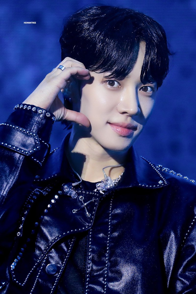 humantree_gk's tweet image. 2507012 기광 

콘서트만 가면 이기광 귀여워서 욕만 함😭
잔망ㅋㅋㅋ 뭐 이런게 다 있지ㅠㅠㅜㅠ
겸댕쓰🥰

#이기광 #gikwang #기광 #ギグァン
#하이라이트 #Highlight
#비스트 #beast #B2ST

@900_330