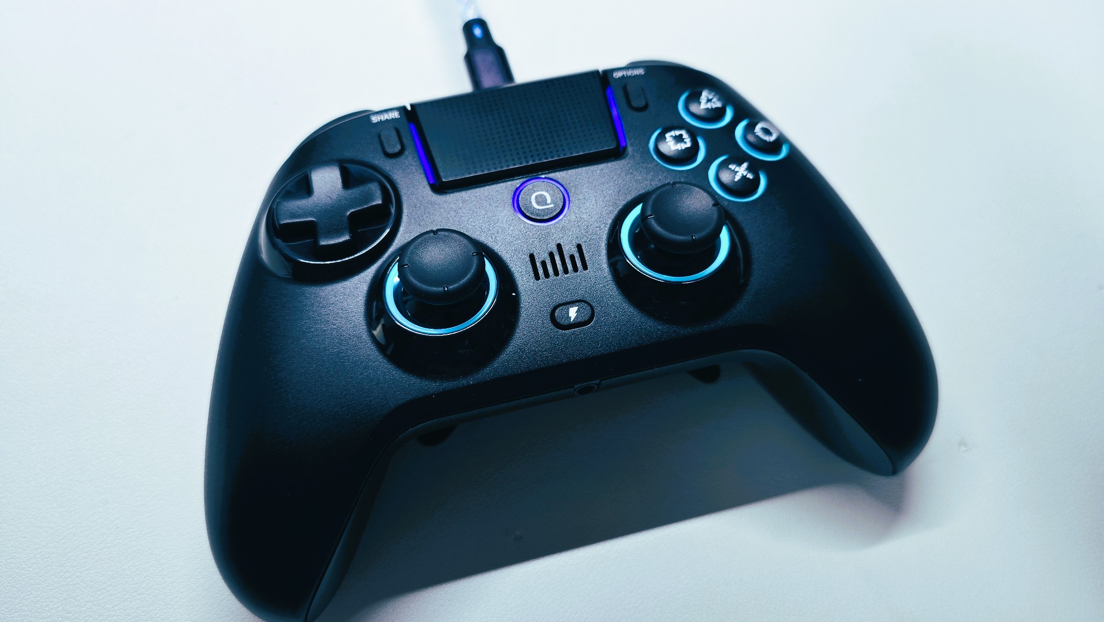 しじま アオ - EVERBLUES on X: 