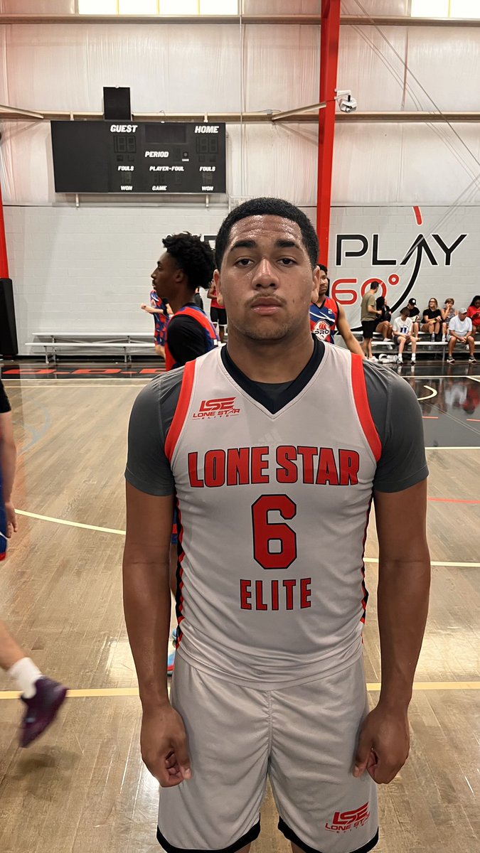 Lone Star Elite 
c/o 2026

Torin Cantu can score the ball with the best of them! the physical &amp; strong built wing can shoot the ball from anywhere and make good decisions consistently under pressure.