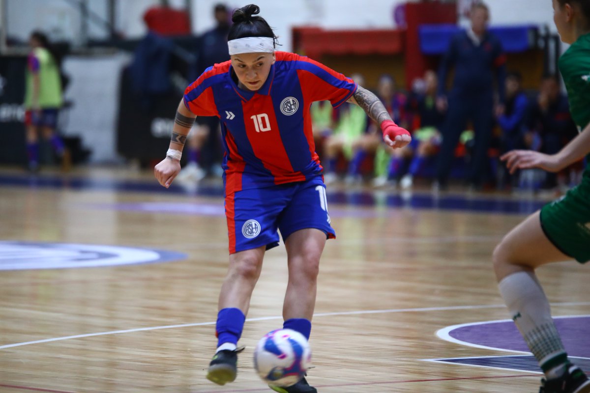 FotosSL's tweet image. Las fotos del partido de Las Santitas, San Lorenzo (4) 0 - 0 (5) Ferro, miralas en fb.com/FotosSL #FutsalFemenino #SanLorenzo