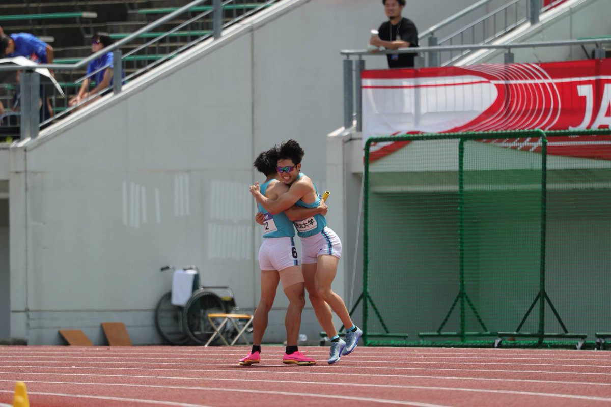 Getsuriku's tweet photo. #日本選手権リレー
男子4×100mR
筑波大38.72＝大会新！！
木梨嘉紀
西岡尚輝
久保井颯
先本貴一朗

中大38.89
大東大39.09 https://t.co/NEJ07Lx3Li