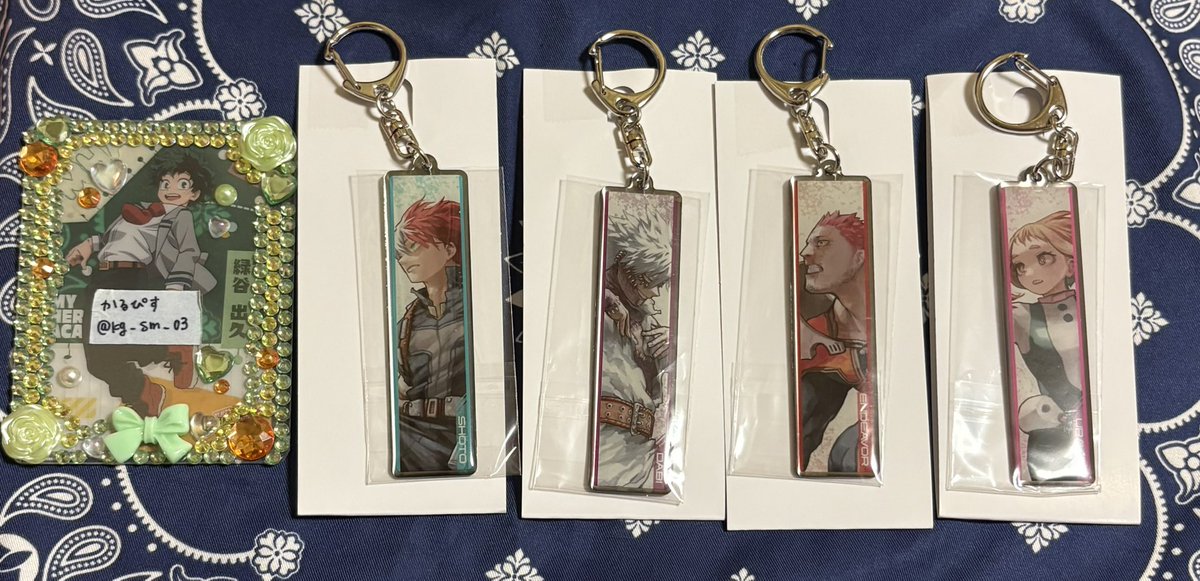 【交換】ヒロアカ 原画展 メタルキーホルダーコレクション

譲→轟、荼毘、〇エンデヴァー、〇麗日

求→緑谷、(〇オールマイト)

オールマイトは〇同士＋緑谷含んだ交換のみ。
7/24.8/15原画展手渡し＞郵送、別日池袋手渡し
宜しくお願い致します！