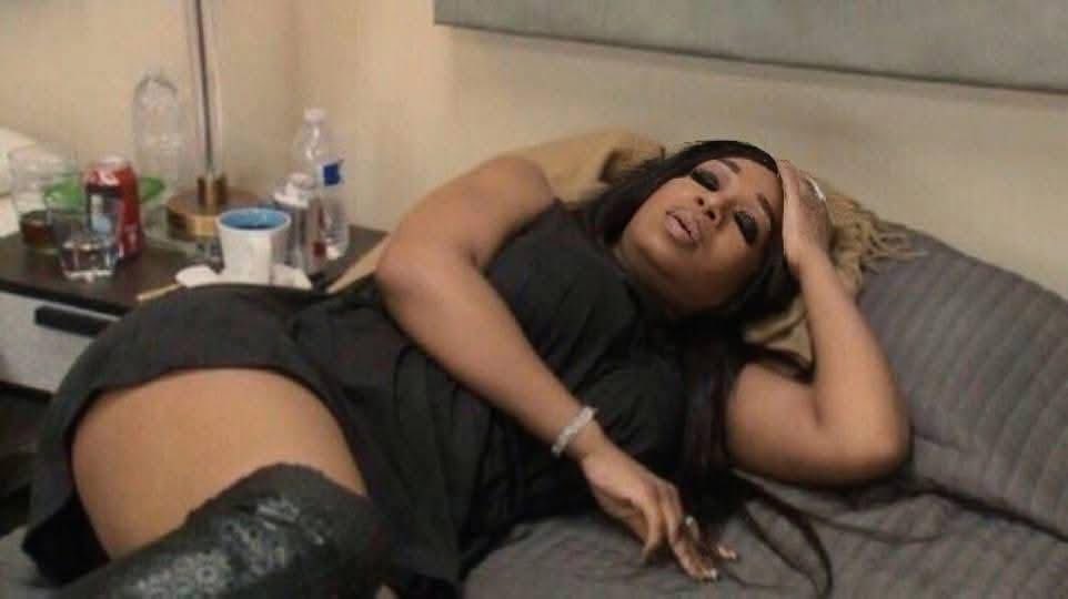 faiththegemini's tweet image. me: i love skincare
me when it’s time to wash my face at night: