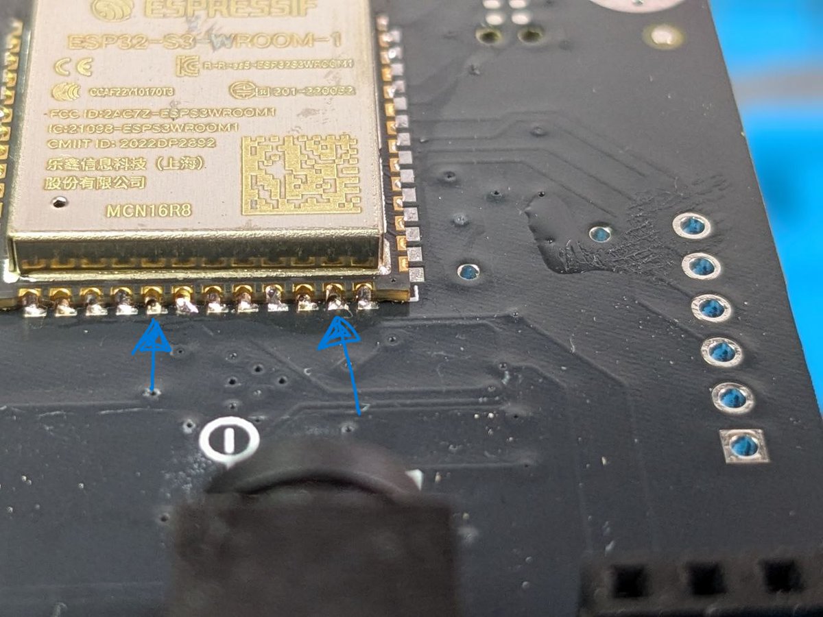 incognitojohn23's tweet image. Failed for months trying to build my first Bitaxe miner.

Not kidding.

Destroyed 3 circuit boards, fried 2 ASICs, and spent way too many nights staring at a soldering iron wondering if I&apos;d lost my mind.  

But here&apos;s the thing: every mistake taught me something new.  

Now I can…