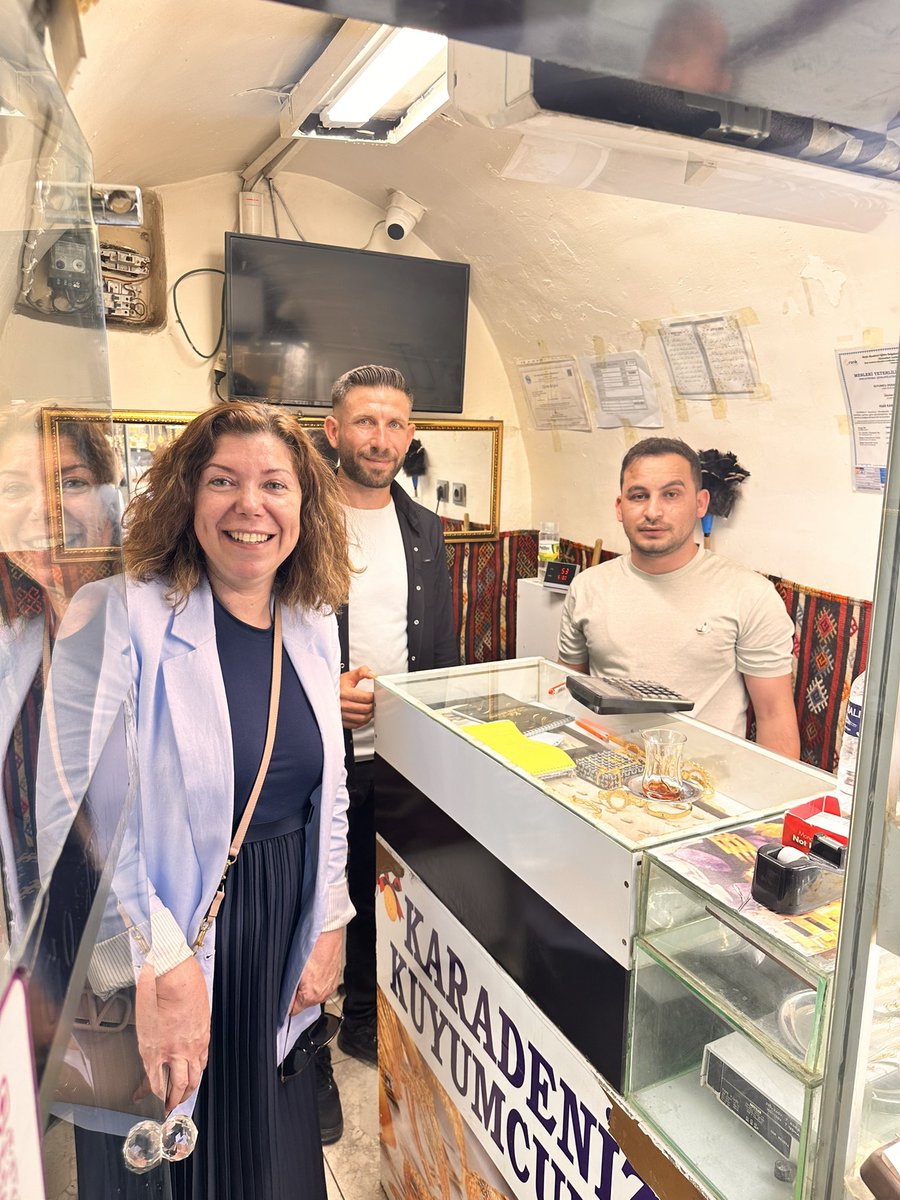 gundesbakir's tweet photo. Bugün Şanlıurfa’da üye kayıt ve esnaf ziyaretimizden bazı kareler..@Merkez_Parti https://t.co/Jhj8rNOI82