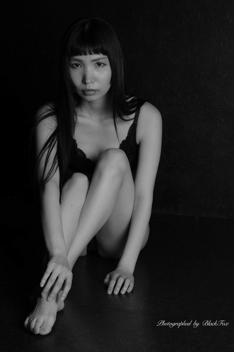 silent…

model:ポニもえかさん
<a href="/ponymoeka/">ポニもえか®︎☺︎</a> 

おはようございます

本日最終日
Osaka Street 7月enoco場所
モノクロームポートレート50人展
作品モデル

※投稿写真は展示作品ではありません

#osakastreet2025 
#モノクロームポートレート50人展 
#portrait