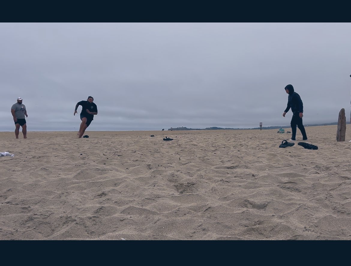 FamilyTime/ BeachWork Day was a blast! Caught 4 body’s lol. If you Faikava hard, better work harder. Good reminder for these youngins what work with Big Bro is like. 

Thank you Jesus for a fun filled morning.

#GIG #ManDown #Family #Work