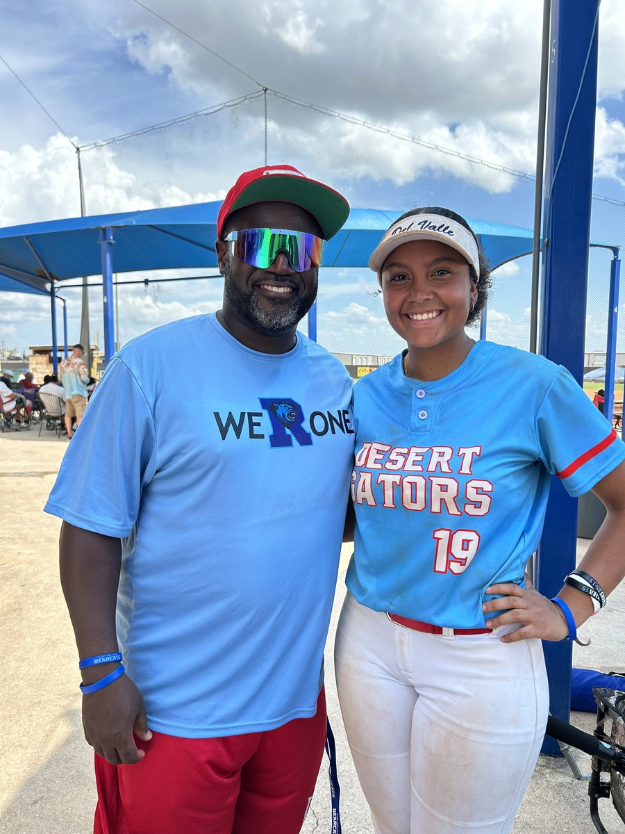 Remi Barron (@remibarron19) on Twitter photo Grateful and blessed to receive an offer to continue my academic and athletic journey at Rust College. Thank you God and Coach Vivians for the opportunity!
<a href="/RustCollegeSB/">Rust Bearcat Softball</a> <a href="/DesertGators915/">Desert Gators 🐊</a> <a href="/DVHSVarsitySB/">DVHS_Softball</a> Grateful and blessed to receive an offer to continue my academic and athletic journey at Rust College. Thank you God and Coach Vivians for the opportunity!
<a href="/RustCollegeSB/">Rust Bearcat Softball</a> <a href="/DesertGators915/">Desert Gators 🐊</a> <a href="/DVHSVarsitySB/">DVHS_Softball</a>