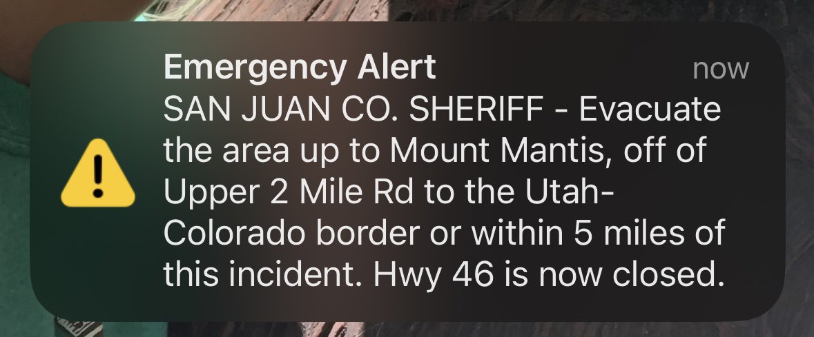 An evacuation notice for the #DeerCreekFire due to erratic winds &amp; fire behavior: Evacuate the area up to Mount Mantis (Mount Manns is the correct geographical area) off of Upper 2 Mile Rd to the Utah-Colorado border or within 5 miles of this incident. Hwy 46 is closed #ffslkmg