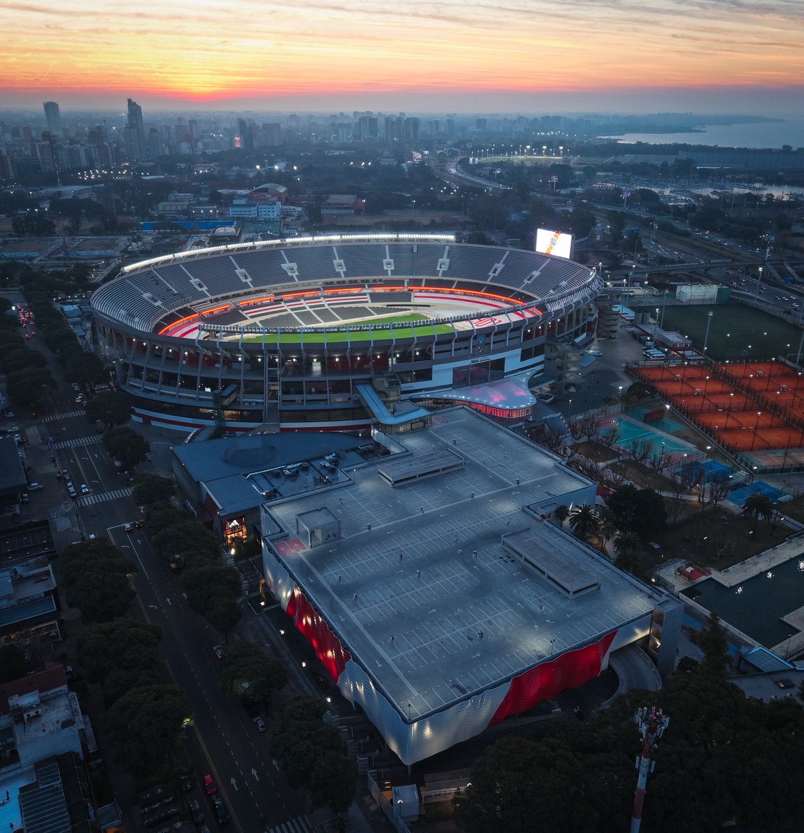 𝐕𝐨𝐥𝐯𝐞𝐫 𝐚 𝐜𝐚𝐬𝐚 😍