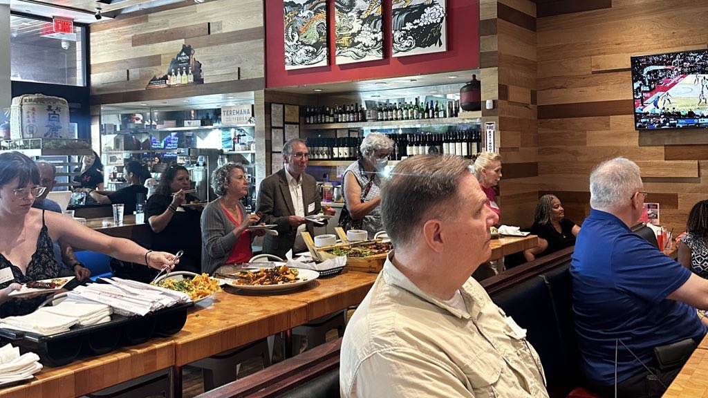 JamesWalkinshaw's tweet image. Had a great evening with the @Franconia_Dems at their summer volunteer thank-you party. You could feel the momentum building as we head toward September 9.
Volunteers are the heart and soul of our campaign!