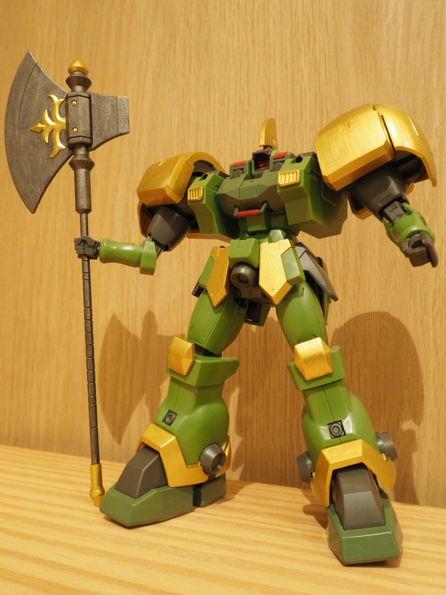 MS06FZ0080BZ's tweet image. スターダストナイツ
HGレオン
部分筆塗り、グラデーション
→スミ入れ、デカールへ
マッチョマン
肩にデッカイ重機乗せてんのかい
