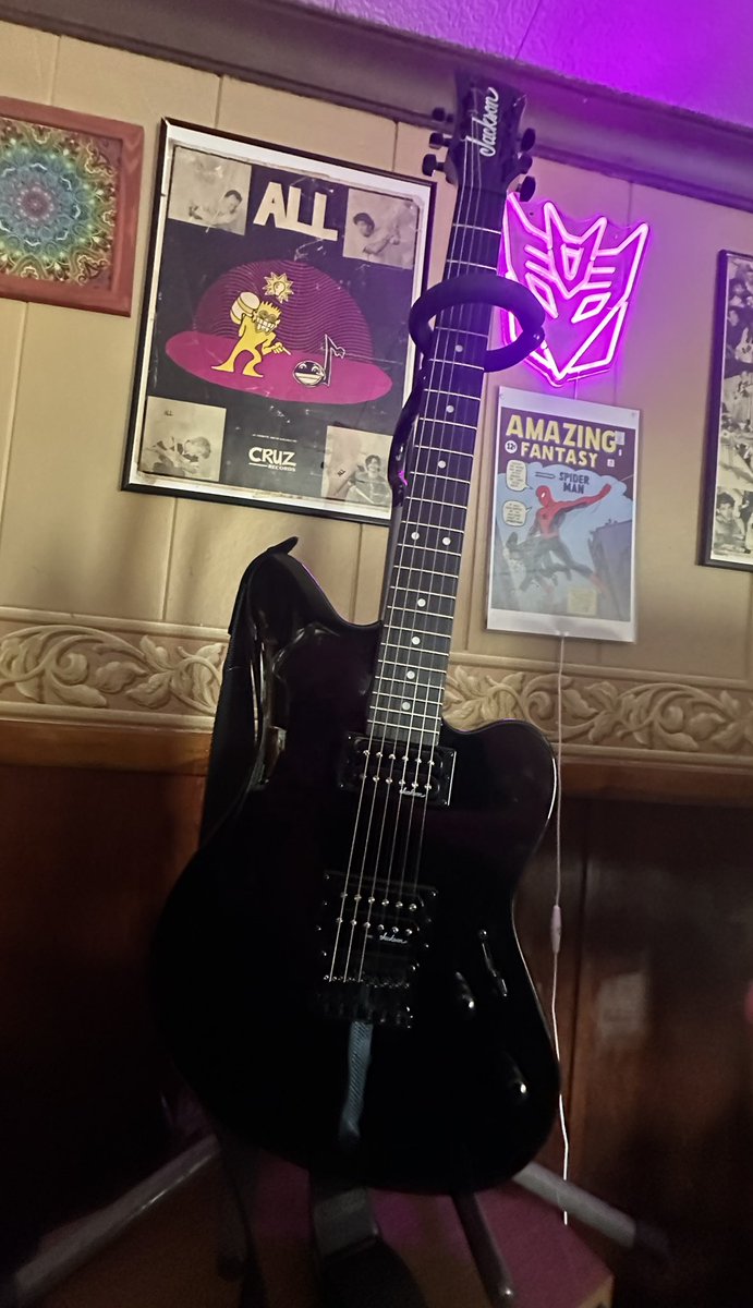 Miss Mindy DeVil 🤘🏻😈 tweet media