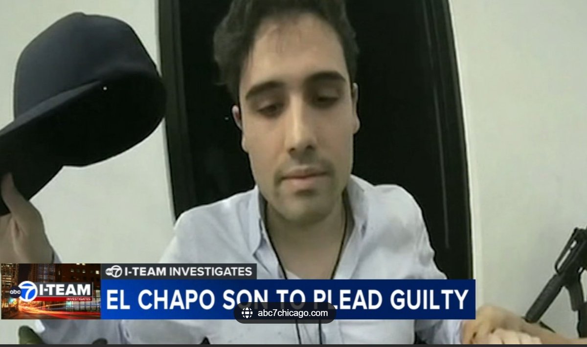 ccampbell1946's tweet image. Chicago Democrats demand the Release of El Chapo's son from Federal prosecution.
The 16-member Judge panel plans to ask for an injunction.
The son was running the Sinaloa Cartel after his father was taken into custody.
The son was trying to save the family business.
So,…