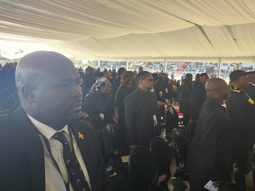 AmoruPaul's tweet image. Today, I joined thousands in Mpumalanga to honor the life of former Deputy President David 'DD' Mabuza. A man of the people, whose legacy of service and dedication will live on. Condolences to His Excellency, the President @CyrilRamaphosa, the family, and the South African…