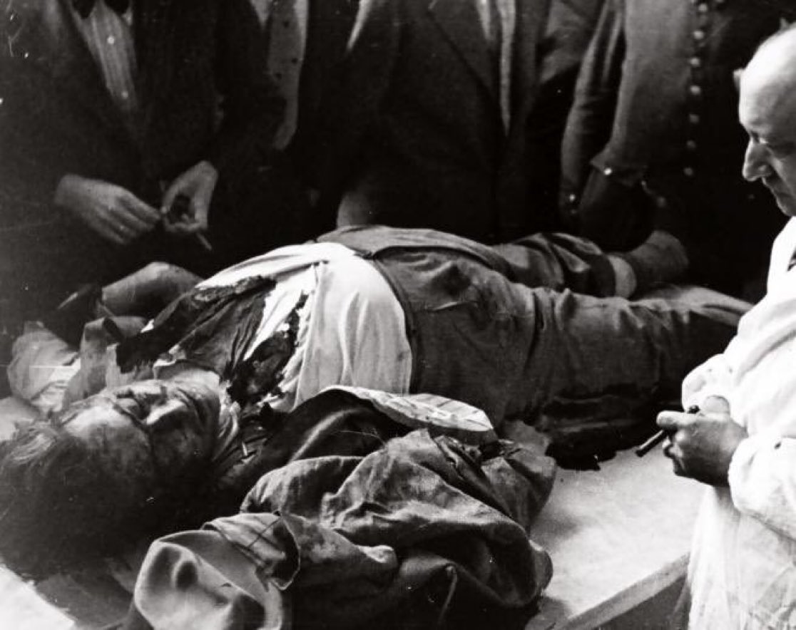 13 de julio de 1936. 

Con el cobarde asesinato del líder de la derecha, José Calvo Sotelo, los socialistas provocaron la guerra civil. 

Que no se te olvide.