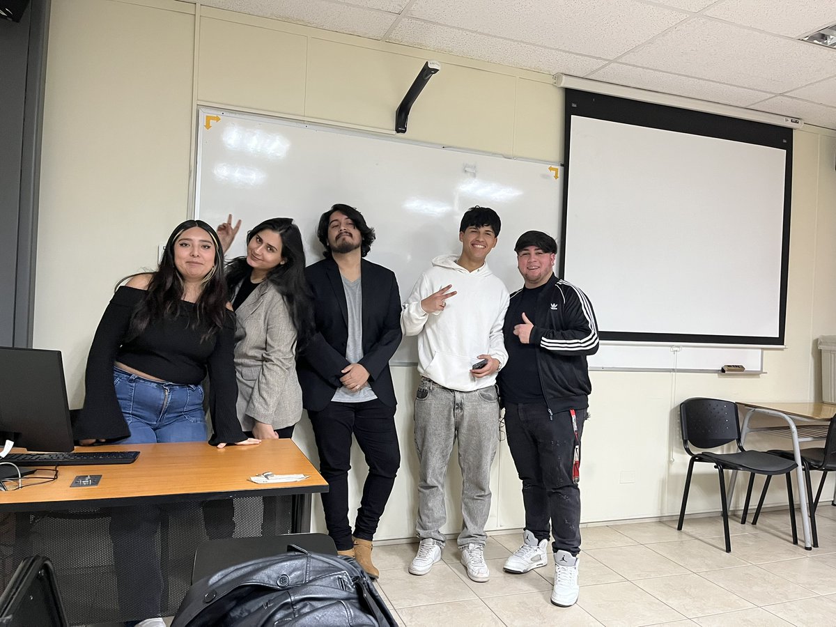 El Valor del Periodismo Cultural. Mi cierre en el curso de esta materia que dicte este semestre en la Universidad de Las Américas.
• El periodismo cultural es el registro de la actividad artística y la producción intelectual de una sociedad. Una sociedad que ignora lo que