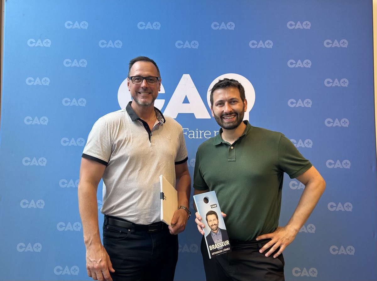 jfrobergeQc's tweet image. Bel après-midi de porte à porte avec @KevenBrasseur dans Arthabaska-L’Érable. C’est remarquable de voir à quel point Keven est connu et reconnu dans la région. 👍