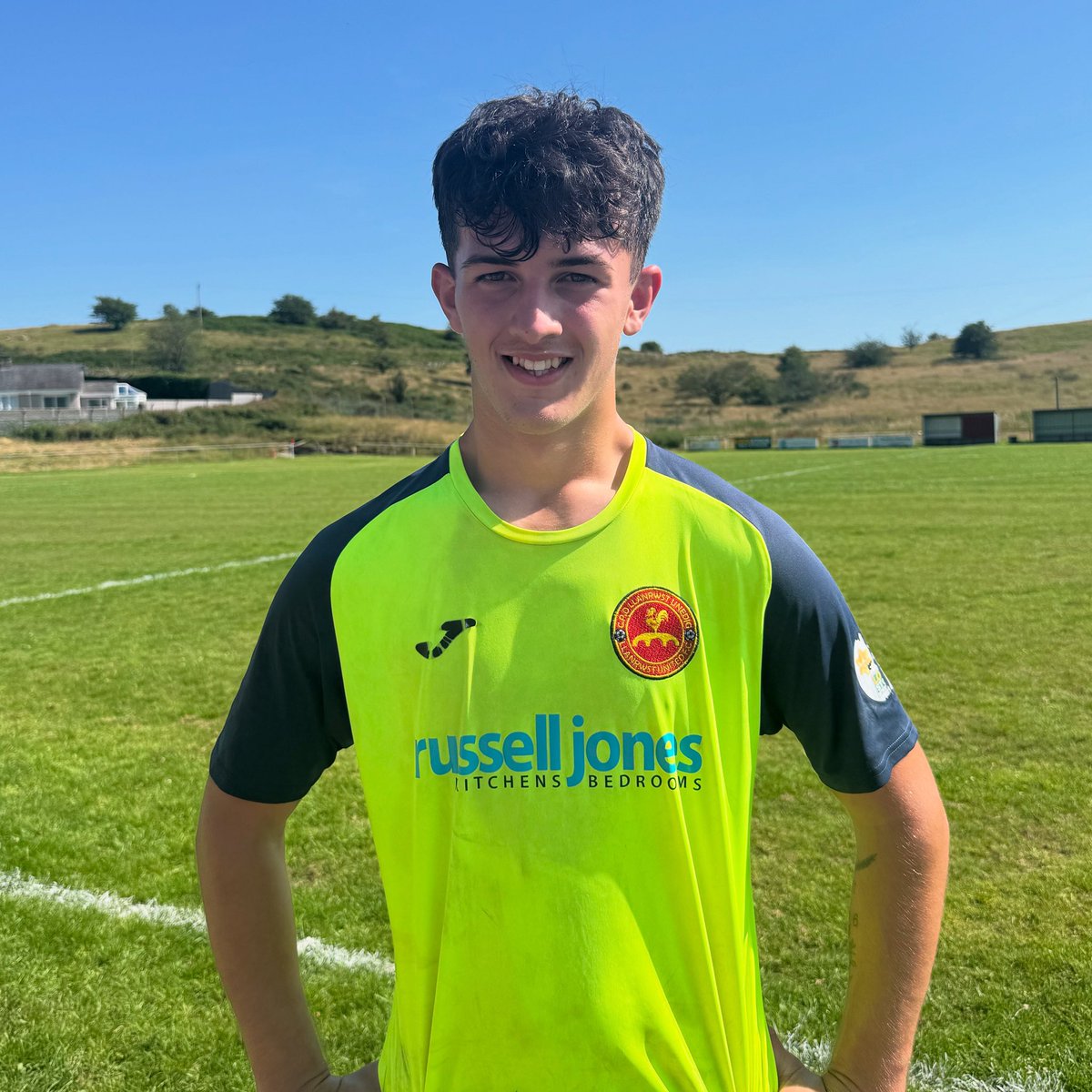 We would like to announce the exciting signing of Cieran Williams… Cieren has started off strong scoring 6 goals so far during pre season. 🐓🔴

The lads secured a pre season win this afternoon against Clwb Pêl-Droed Blaenau Ffestiniog Amateurs Football Club finishing 4-0.