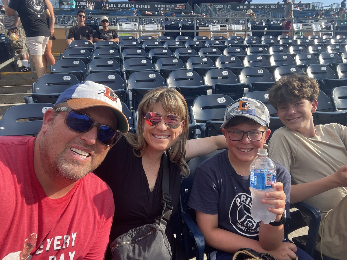 Continuing the birthday celebration with some #durhambulls