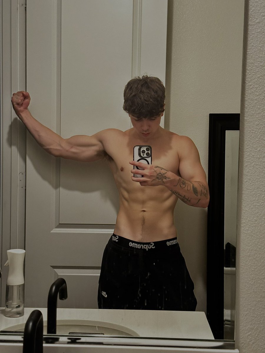 Joey Birlem (@joeybirlem) on Twitter photo 