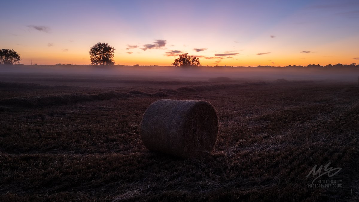 jollybeggars's tweet image. The Northumberland / North Tyneside border this evening.