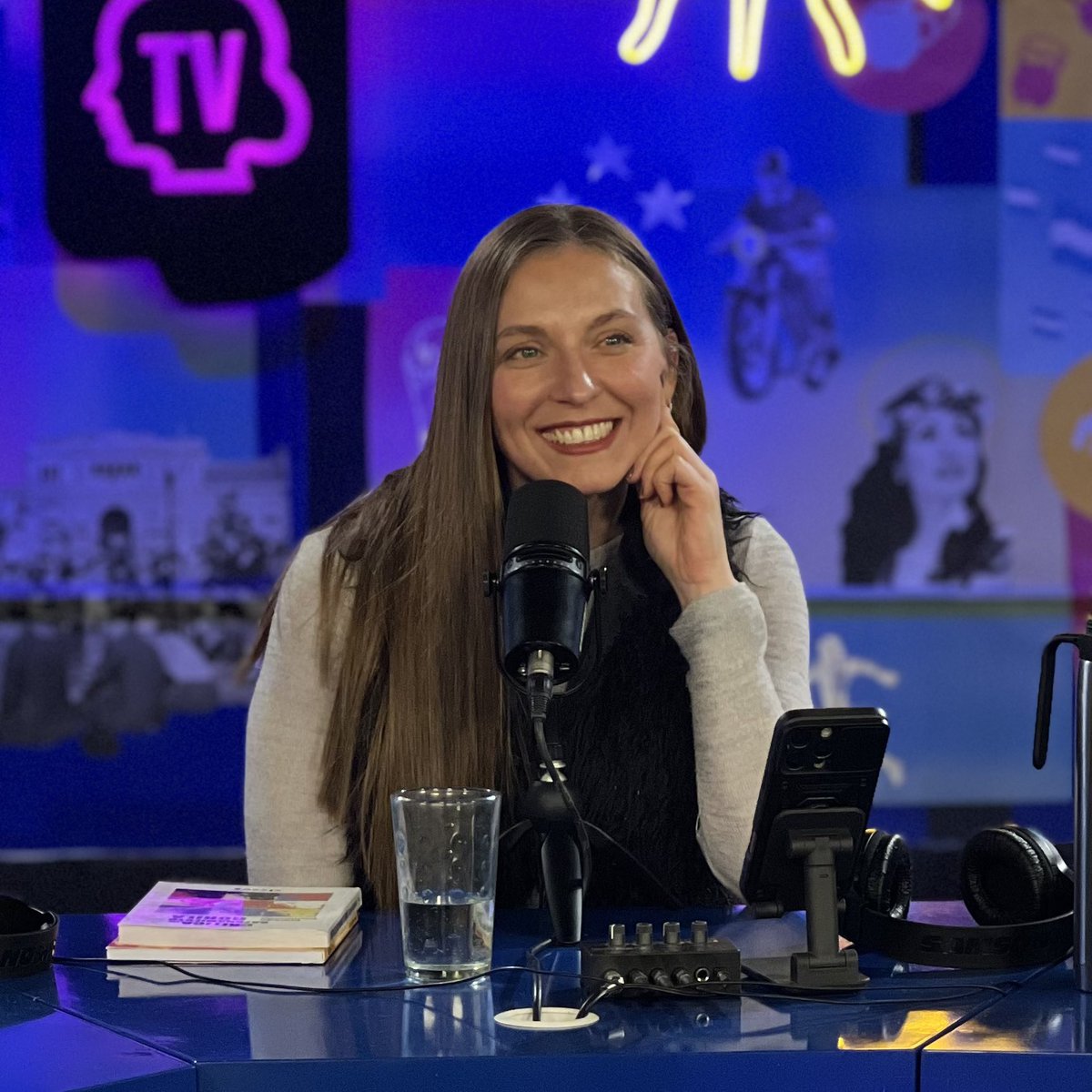 lapalabracomu's tweet photo. ¿Qué haría Jesús frente al capitalismo salvaje?
🎙️@claudioebravo y @AnaPrein en #LaPalabra siempre por #EvaTv @evaenvivo
👉🏼 https://t.co/oIb7SVMmks https://t.co/fqljuqLiM1