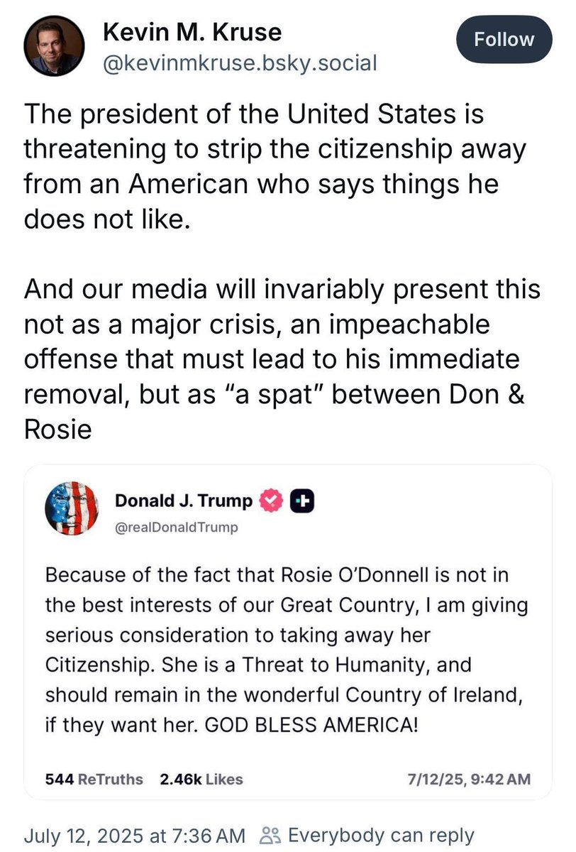 Abstract_SE's tweet image. Wild how many people screamed about “attacks on free speech” under Biden — yet stay silent when Trump openly threatens to strip someone’s citizenship for saying things he doesn’t like.

This isn’t just hypocrisy. It’s a direct attack on the First Amendment by the President!