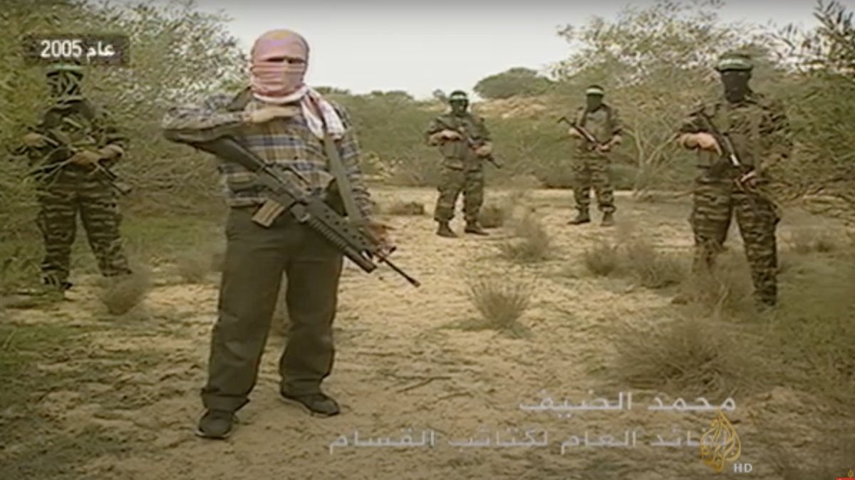هـادي . (@hz1__) on Twitter photo <a href="/BelalNezar/">بلال نزار ريان</a> مهندس الطوفان ومفجّره وداحي ابواب الكيان الهش ومحطّم صورته وسمعته واسطورته ..
فاضح المنافقين .. كاشف العملاء .. معيار الحق في هذا الزمان .. من نصرته ايمان، وخذلانه نفاق .. ذاك الذي ناصره في الجنة، وخاذله في النار..
عزيزنا ابوخالد الضيف حبيب قلوب المسلمين رضوان الله تعالى عليه. <a href="/BelalNezar/">بلال نزار ريان</a> مهندس الطوفان ومفجّره وداحي ابواب الكيان الهش ومحطّم صورته وسمعته واسطورته ..
فاضح المنافقين .. كاشف العملاء .. معيار الحق في هذا الزمان .. من نصرته ايمان، وخذلانه نفاق .. ذاك الذي ناصره في الجنة، وخاذله في النار..
عزيزنا ابوخالد الضيف حبيب قلوب المسلمين رضوان الله تعالى عليه.