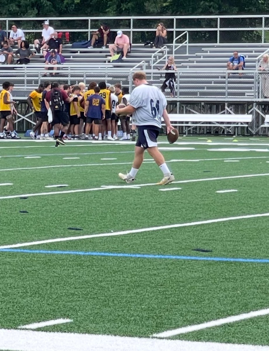 JordanTal55's tweet image. Had a great time today thank you @CoachBiever @WilkesFootball