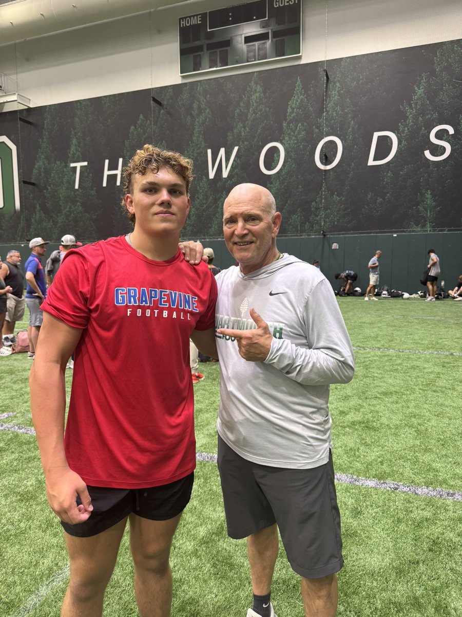 BargyHarrison's tweet image. Amazing camp today at Dartmouth! Thank you @coach_dobes for the hard coaching and work, Looking forward to calling soon! And great to finally meet @coachmcthompson we will stay in touch! 
@coachrsmith12 @freezysmalls @CoachCFindley @GHSMustangsFB @coachcilumba
